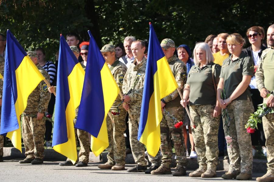 У Полтаві попрощалися із двома воїнами, які загинули на Донбасі