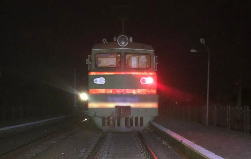 У Кременчуці 35-річний чоловік потрапив під потяг
