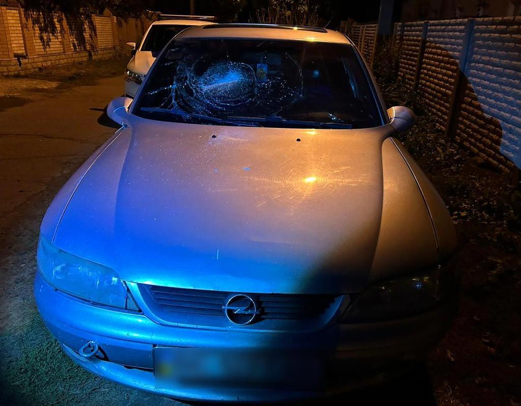 У Кременчуці чоловік намагався підпалити автівки в приватному домоволодінню