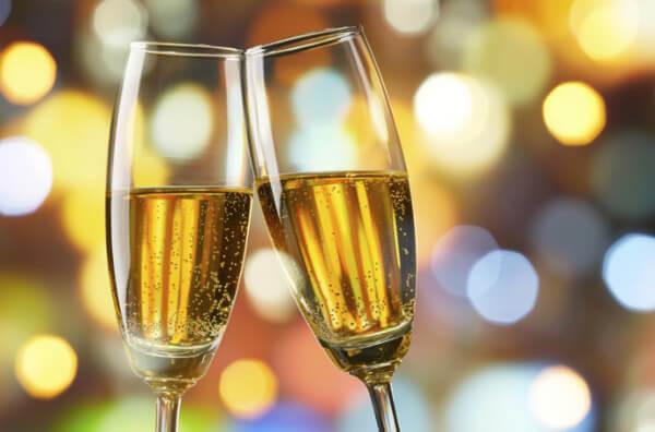 Шампанське і Новий рік – із чим поєднується напій