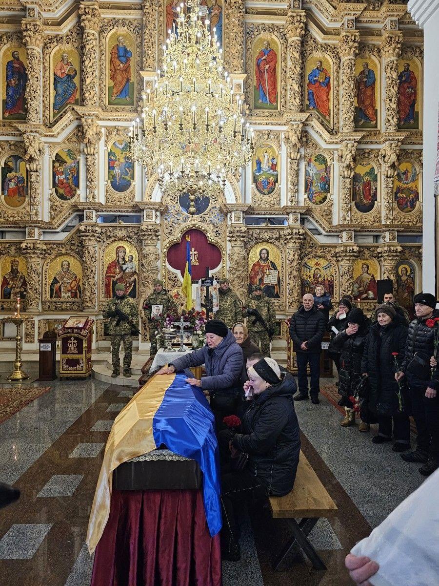 У Полтавській громаді попрощалися з полеглим на війні Олександром Рубанем