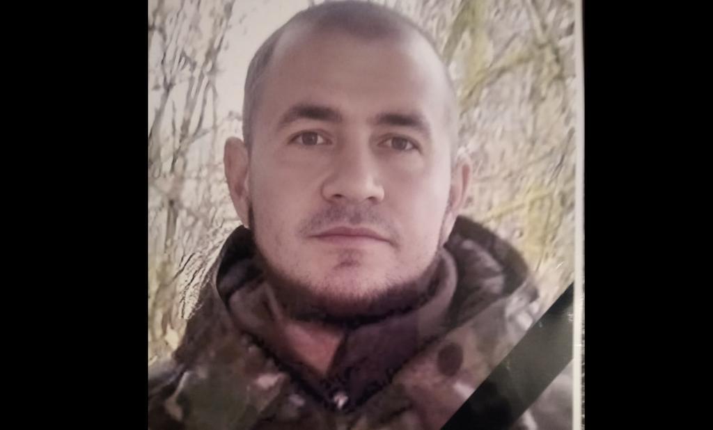 На щиті: в селі Максимівка попрощалися з захисником Олександром Піденком