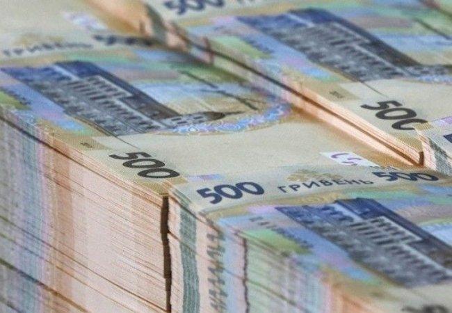 В Україні запроваджено нову систему оплати праці держслужбовців