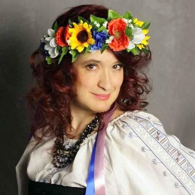 Відомі українці показали свої вишиванки та привітали зі святом. ФОТО, ВІДЕО