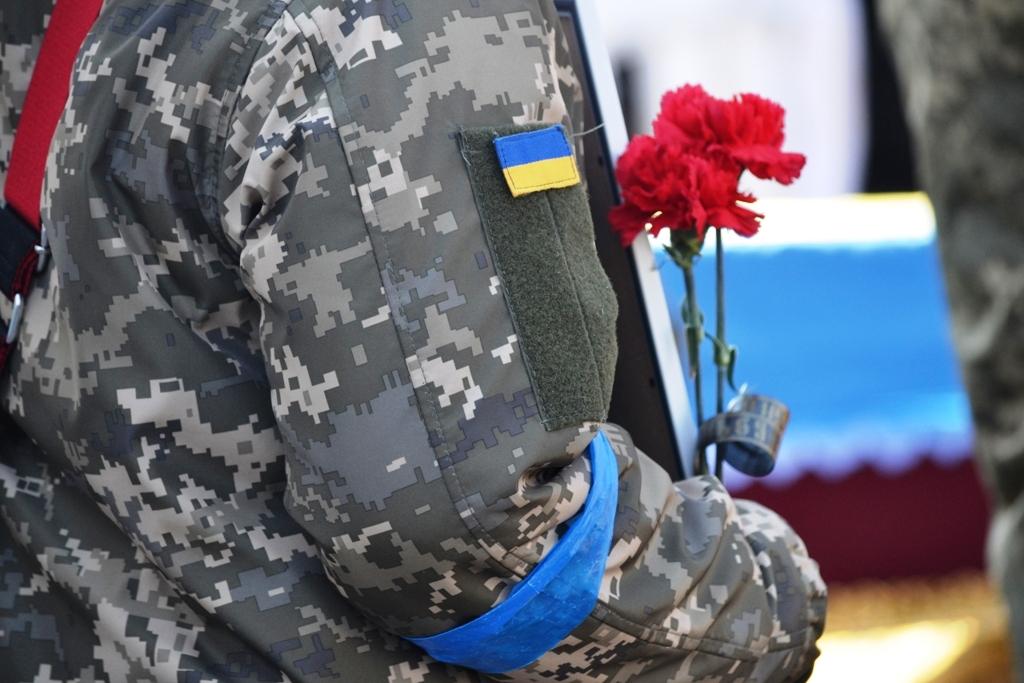 Лубенська громада попрощалася із трьома захисниками