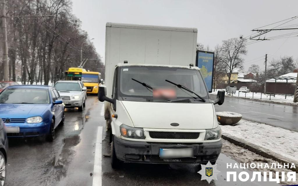 Смертельна ДТП у Полтаві: жінка загинула під колесами мікроавтобуса