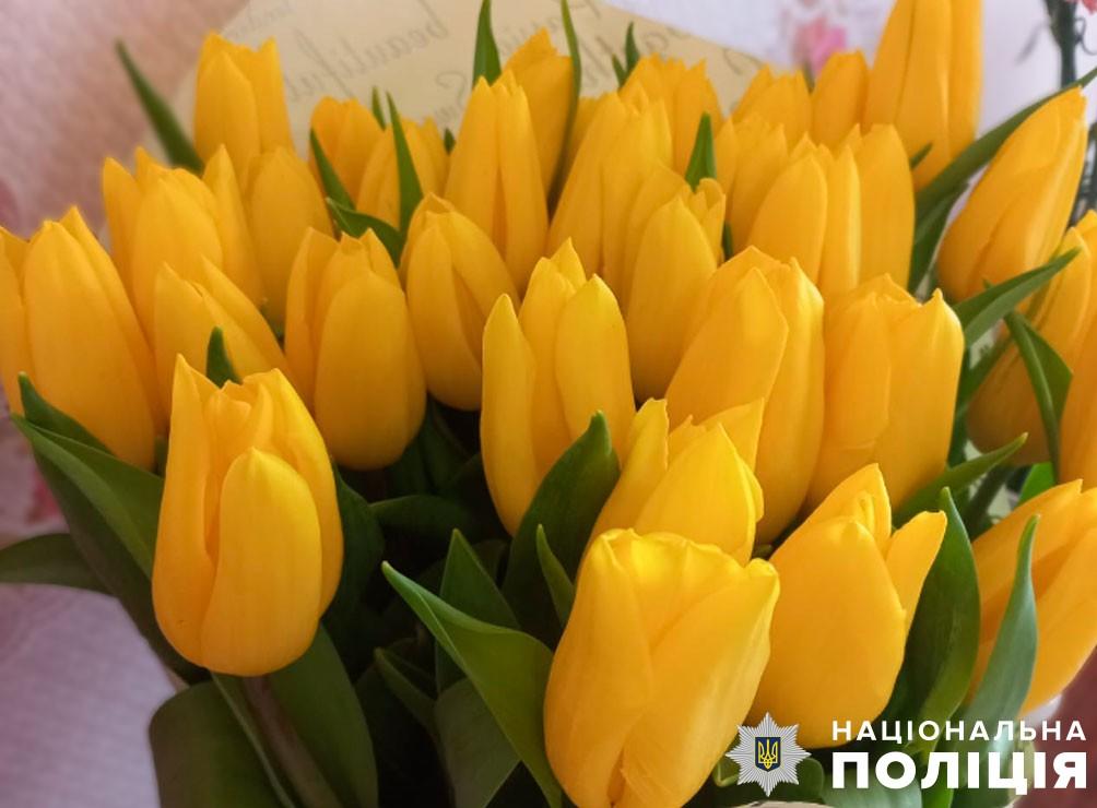 Полтавців попереджають про шахрайство з квітами