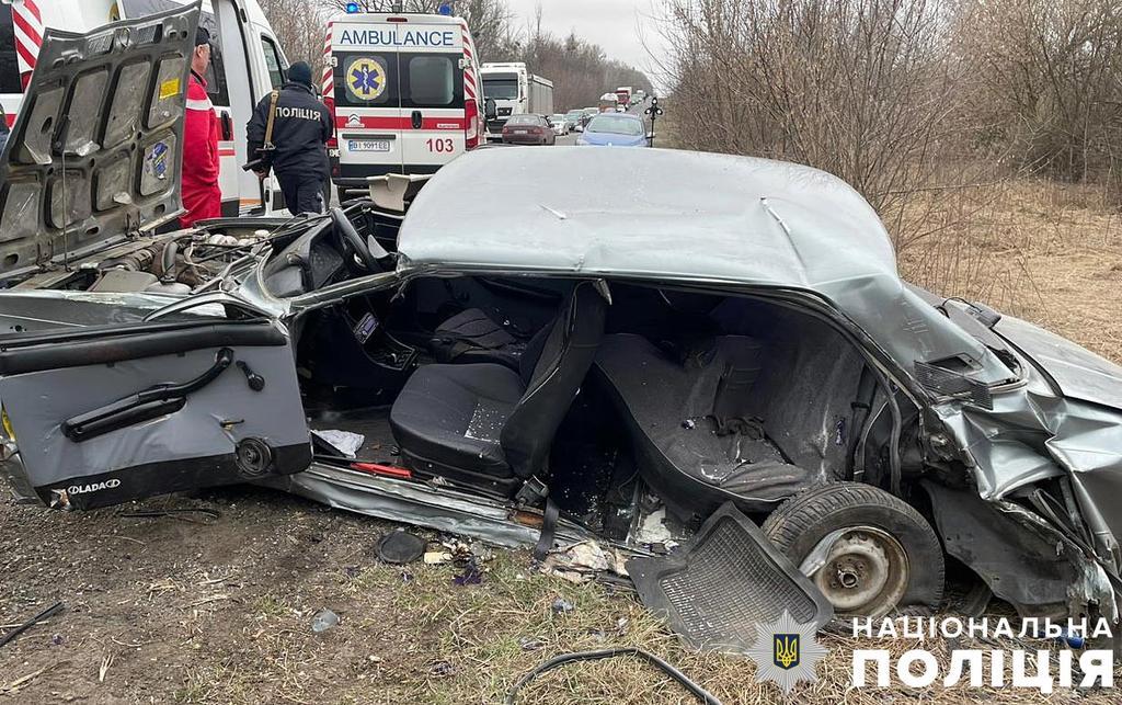 У ДТП на Полтавщині травмовано трьох поліцейських