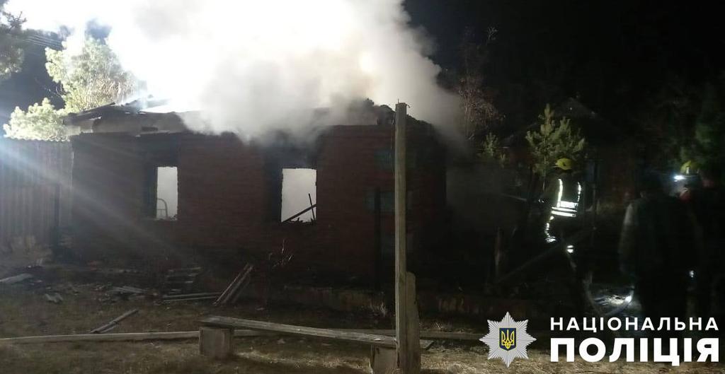 На Полтавщині в палаючому будинку загинула жінка