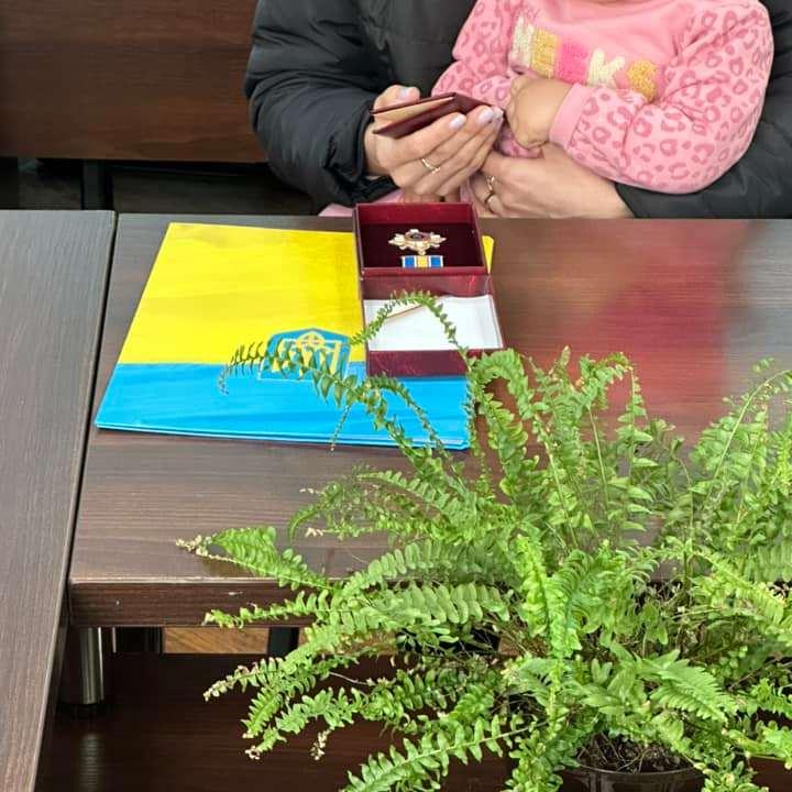 У Кременчуці рідним полеглих воїнів передали нагороди