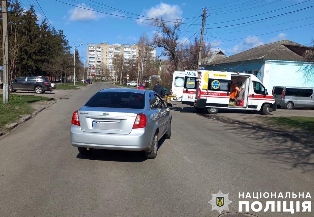 У Миргороді пенсіонерка потрапила під колеса легковика, коли переходила дорогу