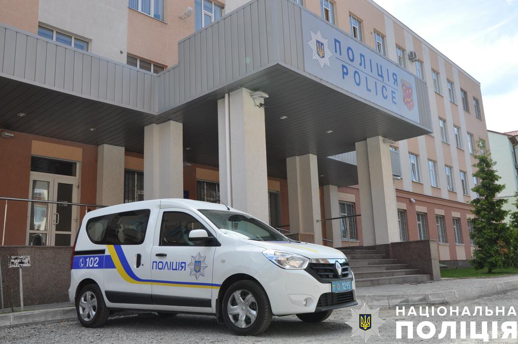 Поліція Полтави встановлює обставини смерті 15-річної дівчини