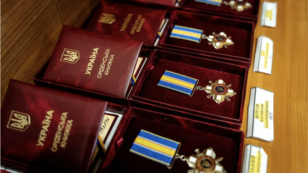 Сімох військовослужбовців із Полтавщини посмертно нагородили державними відзнаками
