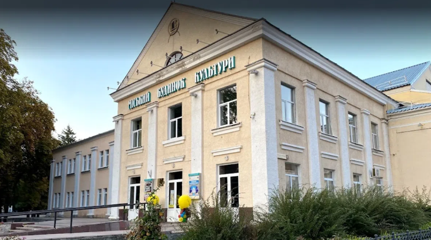 Полтавців запрошують на ювілейний концерт клубу історично-бального танцю «Полонез»