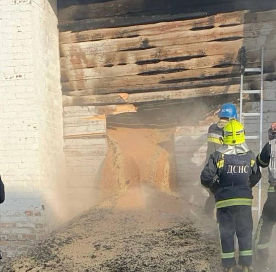 Унаслідок обстрілу Полтавщини на Великдень, ракета влучила в елеватор