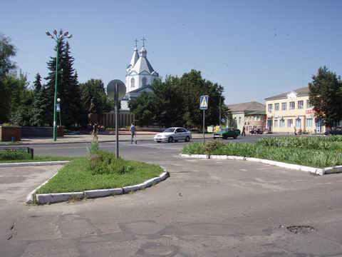 У Лохвиці замінюють старі лампи на енергозберігаючі: уже зекономили майже 100 тисяч