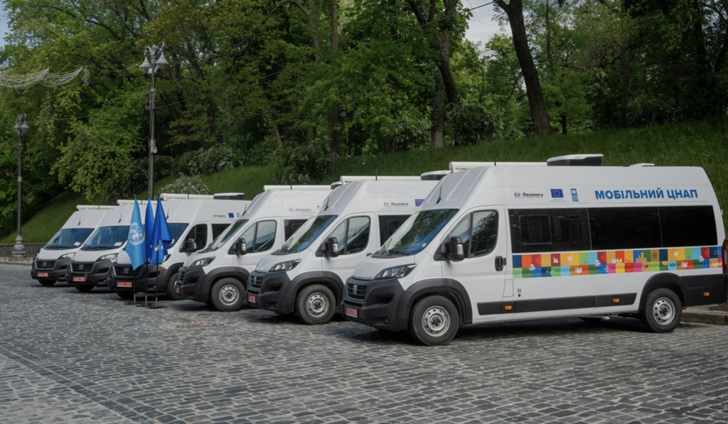 Мобільні ЦНАПи на колесах з'явились на Полтавщині