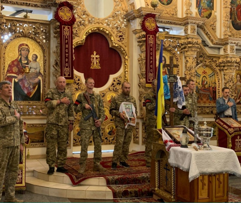 Полтавська громада провела в останню дорогу загиблого Героя Максима Купку