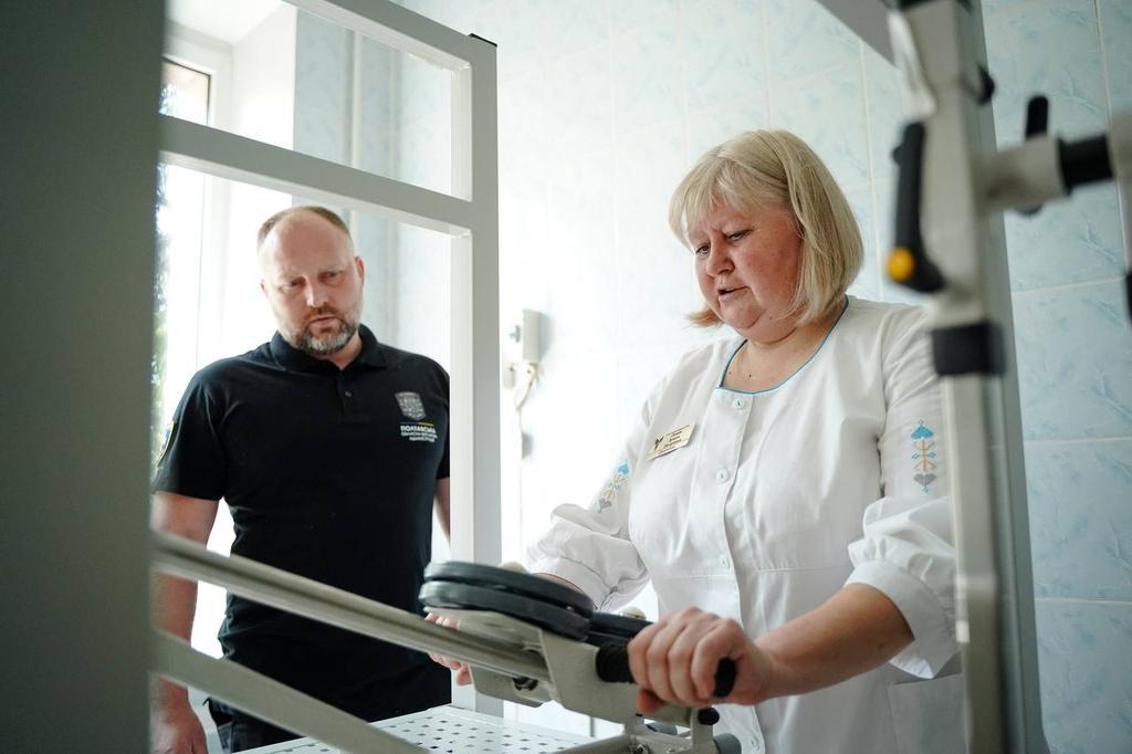 Полтавщина розвиває безбар'єрну реабілітацію: понад 130 людей вже отримали допомогу