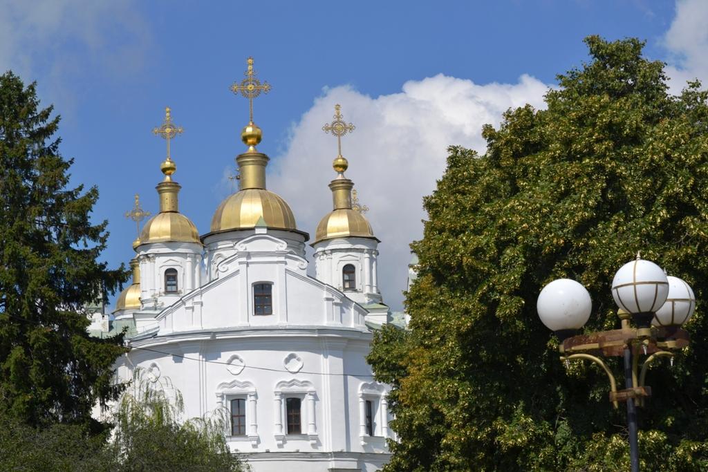 Сьогодні проятгом усього дня застосовуватимуть графіки відключення світла