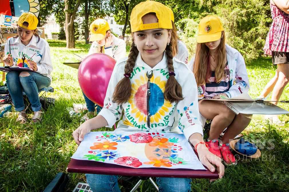До Міжнародного дня захисту дітей полтавській малечі провели свято