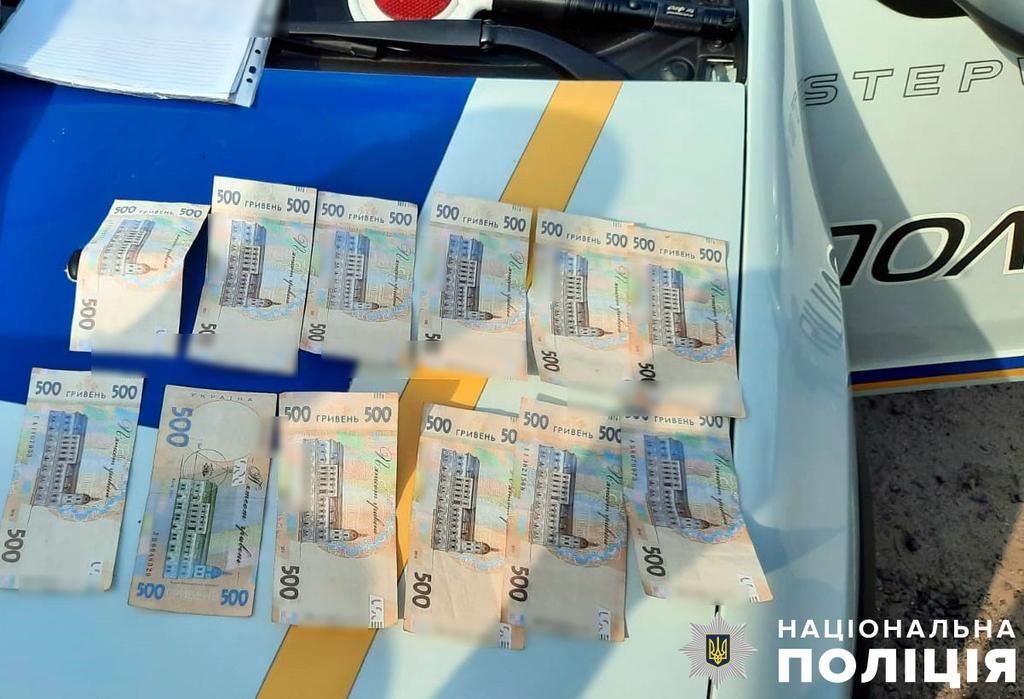 На Полтавщині нетверезі водії пропонували поліцейським «хабар» за укриття правопорушення