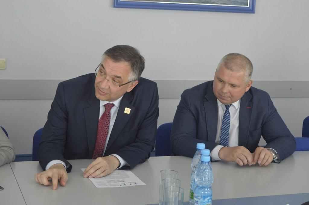 У Горішні Плавні приїжджав посол Канади