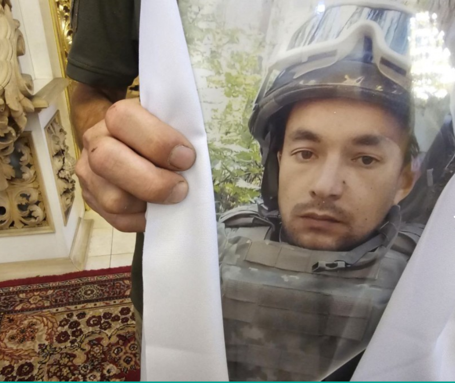 Полтавська громада провела в останню дорогу загиблого Героя Володимира Грінька