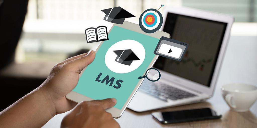 Як вибрати найкращу LMS для вашої освітньої установи?