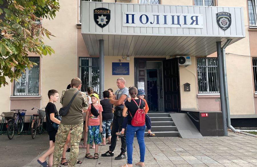 У Котельві троє підлітків зґвалтували хлопця та зняли це на відео: розпочато досудове розслідування