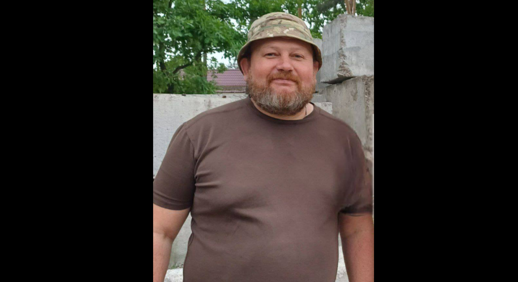 На Чутівщині попрощаються з полеглим на війні захисником України