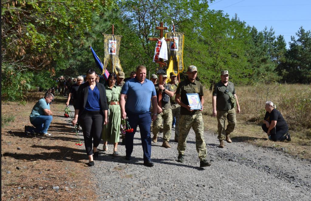 Кобеляччина провела в останню путь двох полеглих захисників