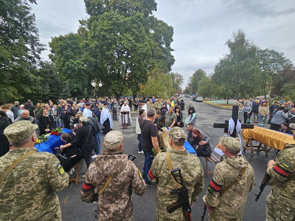 Полтавська громада провела в останню дорогу загиблих Героїв