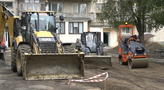 У Полтаві відновлять ремонт внутрішньоквартальних проїздів за понад 2 млн.грн