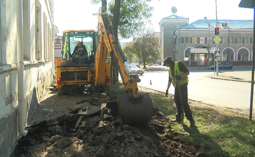 Доступність міської інфраструктури для військових – пріоритет: у Полтаві ремонтують вулицю Козака 