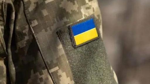 Військовослужбовцям, які добровільно повернуться на службу до 1 січня, поновлять усі пільги та звільнять від кримінальної відповідальності