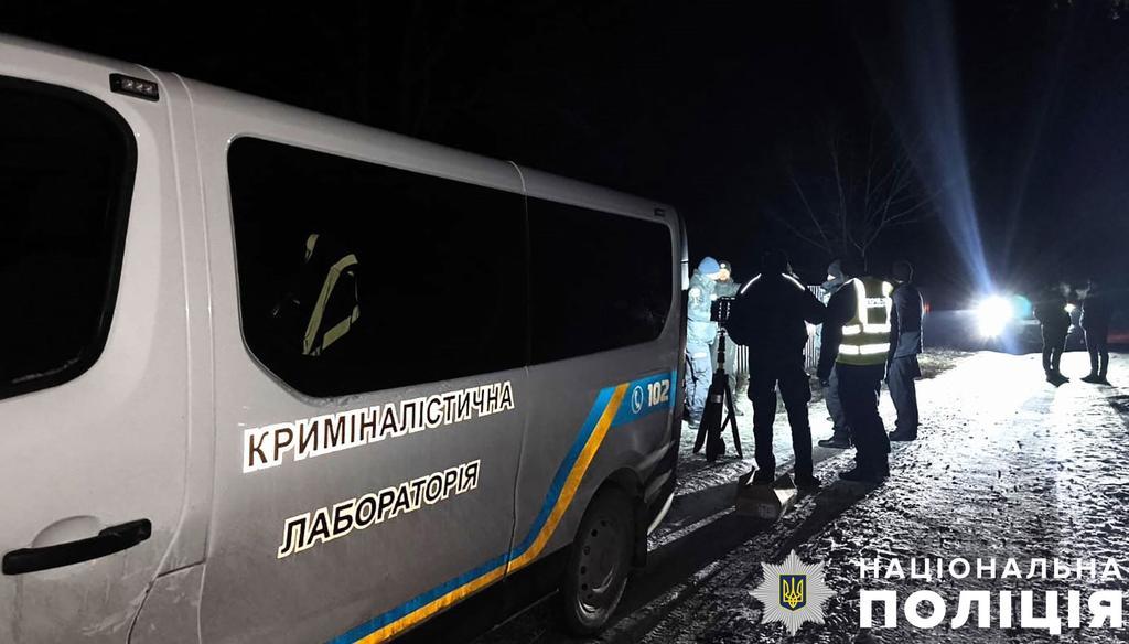 На Полтавщині чоловік вбив знайомого ножем і повідомив про це у поліцію