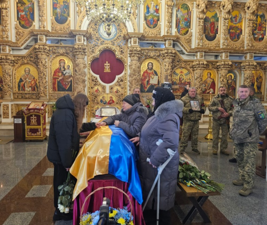 Полтавська громада провела в останню дорогу загиблого Героя Андрія Філіна