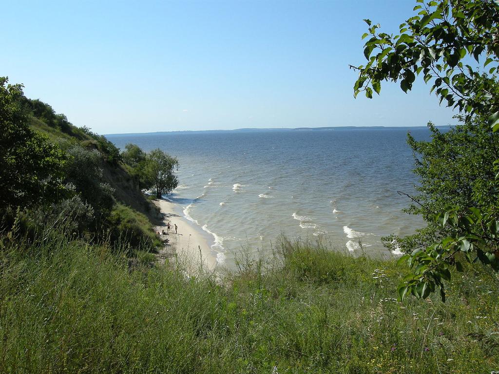 На Кременчуцькому водосховищі завершать берегоукріплення