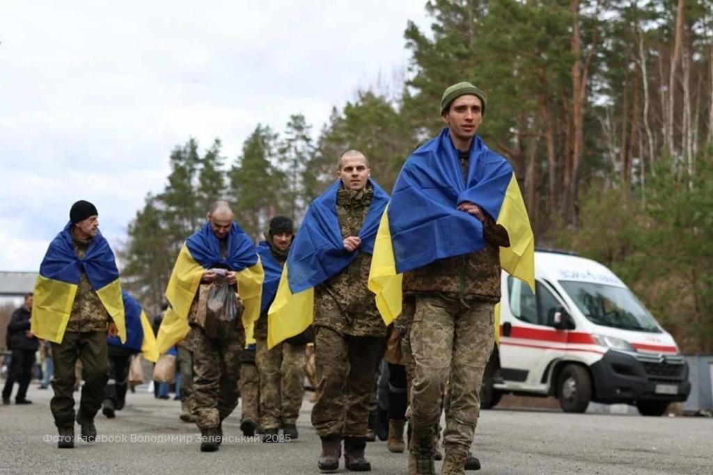 Під час останнього обміну з полону повернулися п’ятеро воїнів