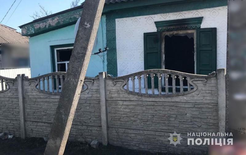 На Полтавщині в палаючому будинку виявили тіло жінки