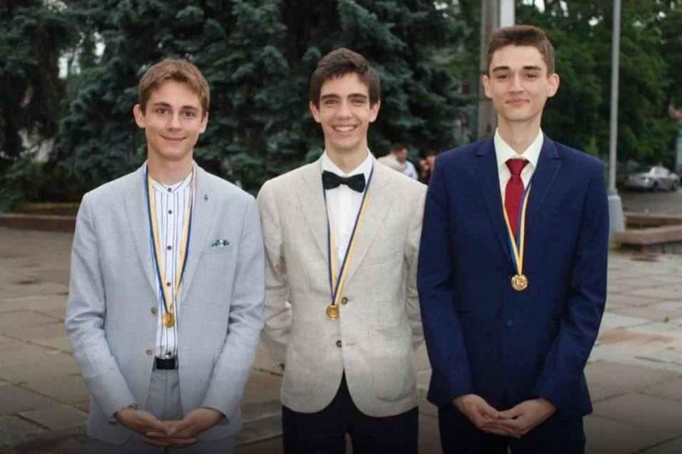 Рекорди та порушення: підбиваємо підсумки ЗНО на Полтавщині