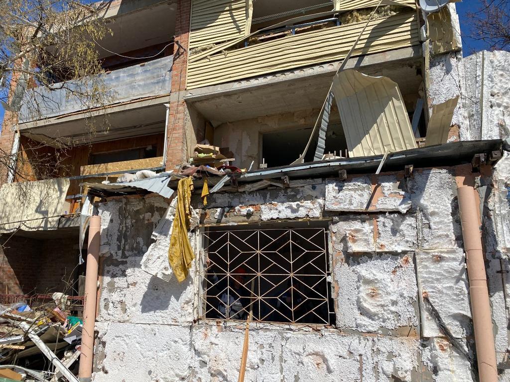 Мешканцям будинків на Баленка пропонують кілька варіантів відновлення житла після обстрілу