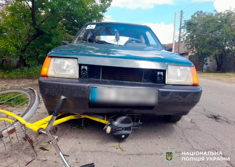 Під Полтавою нетверезий кермувальник збив велосипедистку