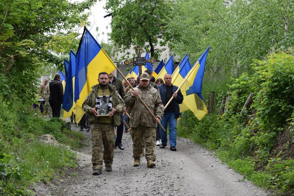 Назавжди 22: у Великій багачці провели в останню путь полеглого Героя