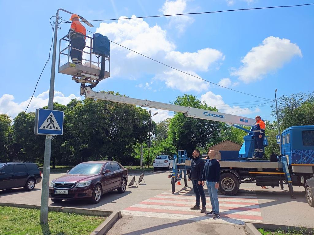 На вулиці Гожулівській встановили нові світлодіодні ліхтарі