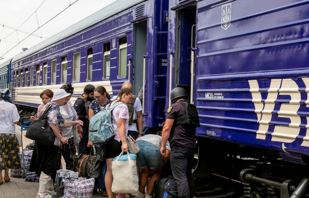 Укрзалізниця вносить зміни у подорожі для полтавців