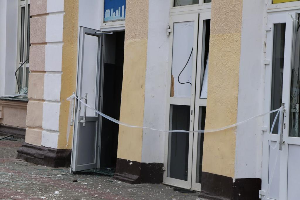 Під час нічної атаки постраждав вокзал Полтава-Південна