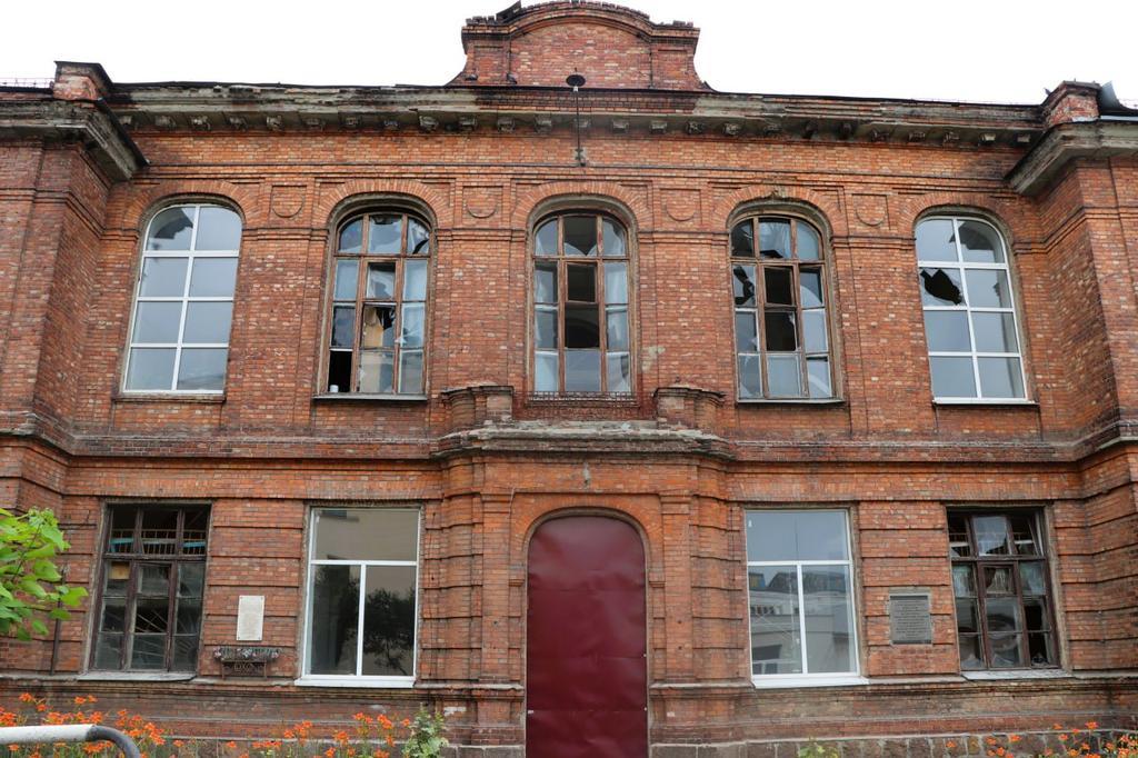 Пошкоджено понад 150 вікон: у Полтаві завершують обстеження наслідків обстрілу