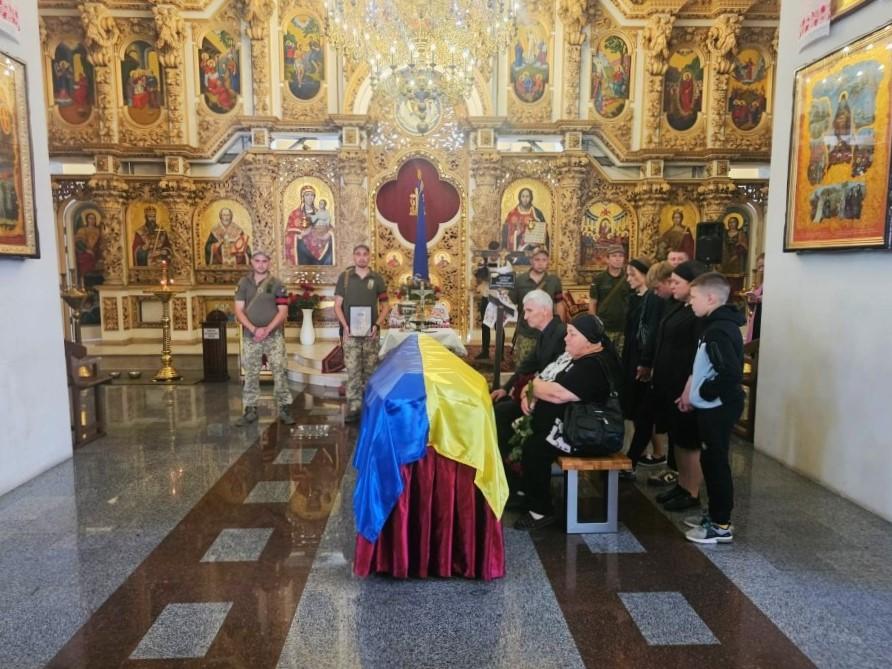 Полтава попрощалась із загиблим воїном – Сергієм Шовкуном